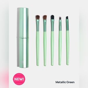 Metallic Green 5-Piece Eye Brush Set with Travel Tube BNIB
